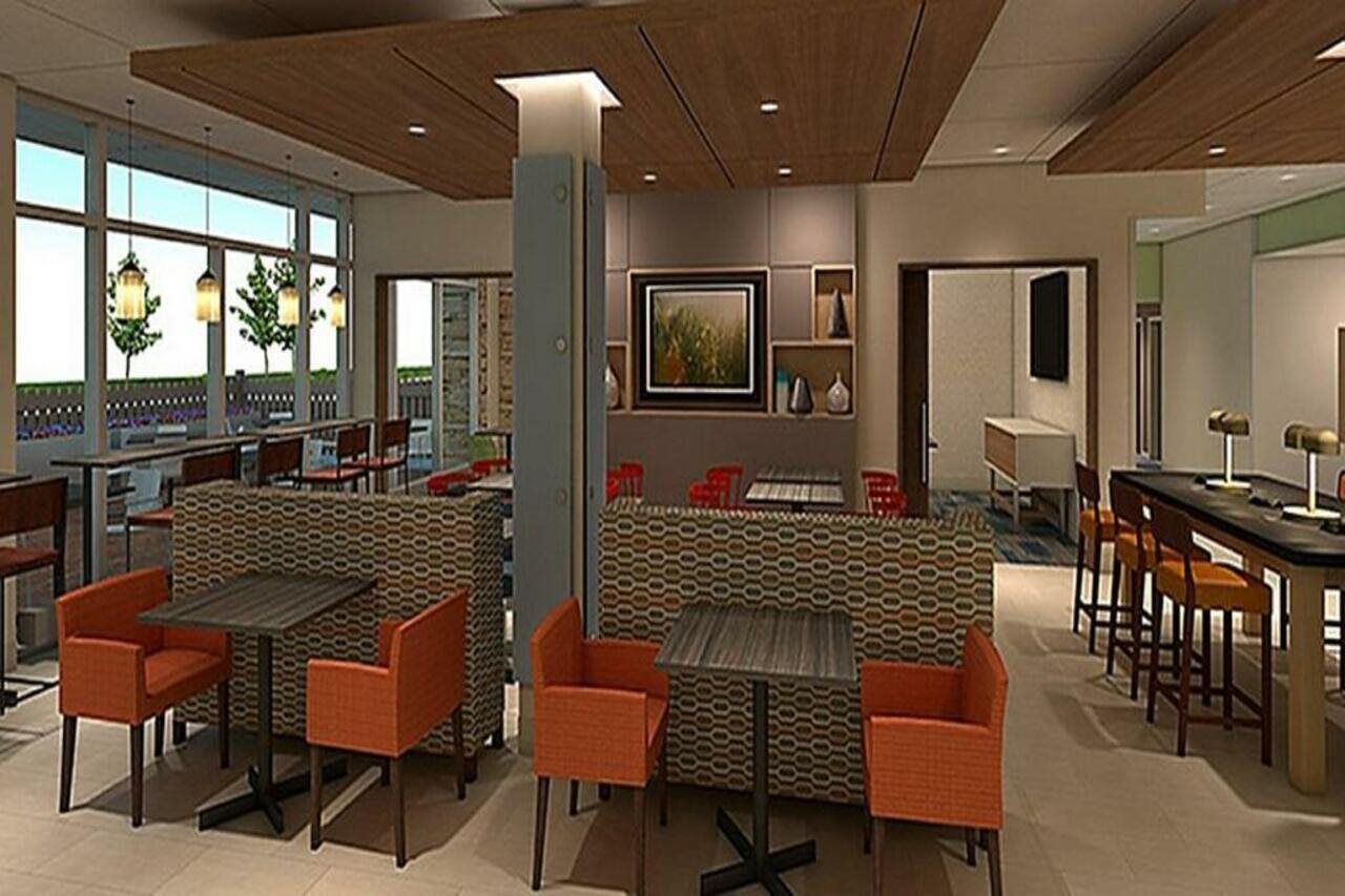 Holiday Inn Express And Suites Liberal Exteriör bild